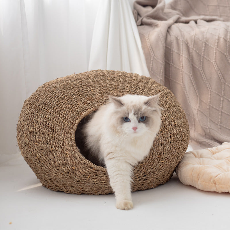 Handmade cat cave made from natural rattan Kalsten