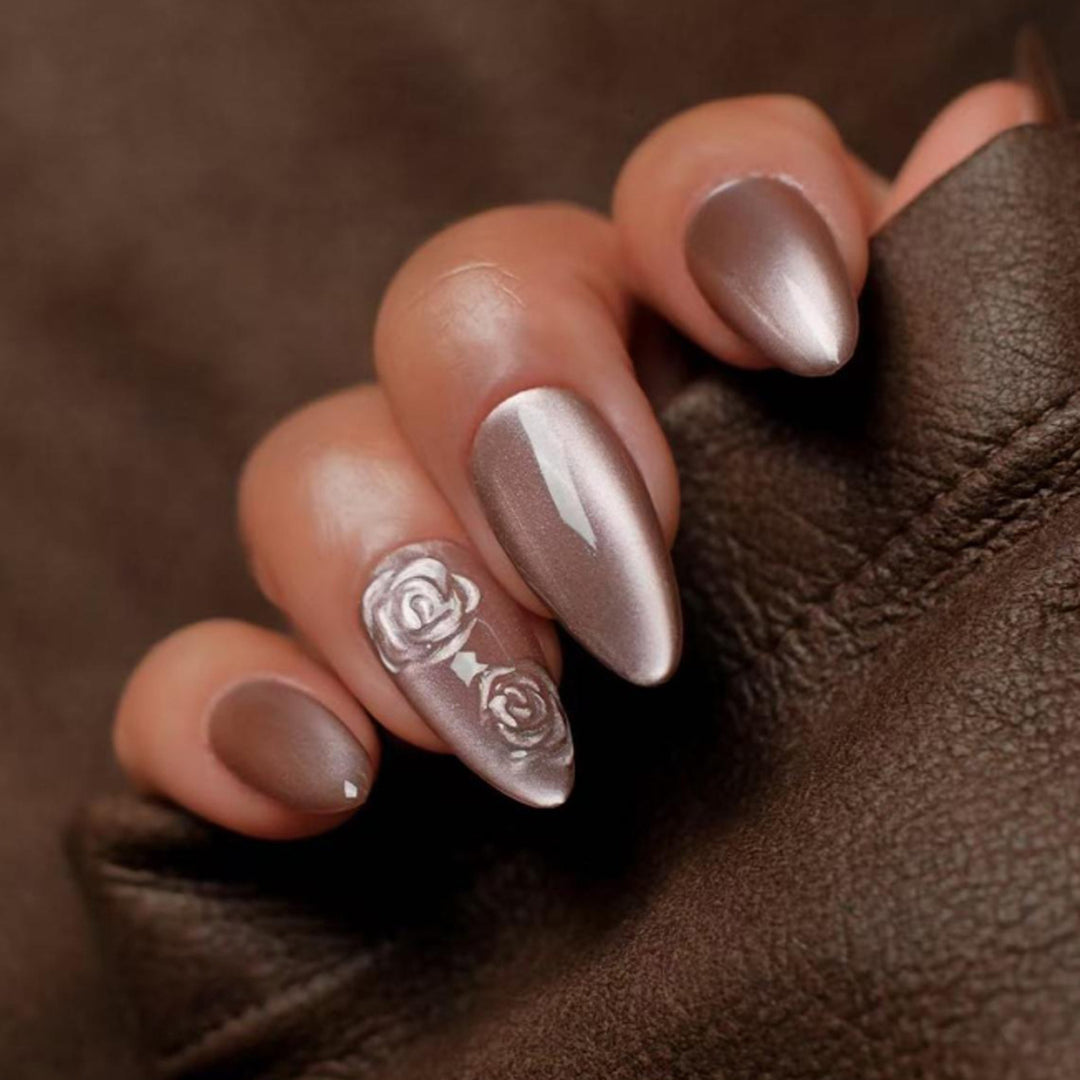 Artful nail art with floral accents Kalsten
