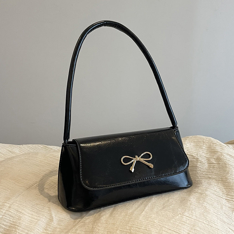 Elegant Bow-Detail Handheld Handbag
