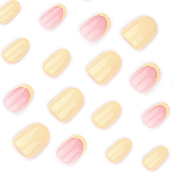 Artistic Nail Art with Elegant French Tip Kalsten