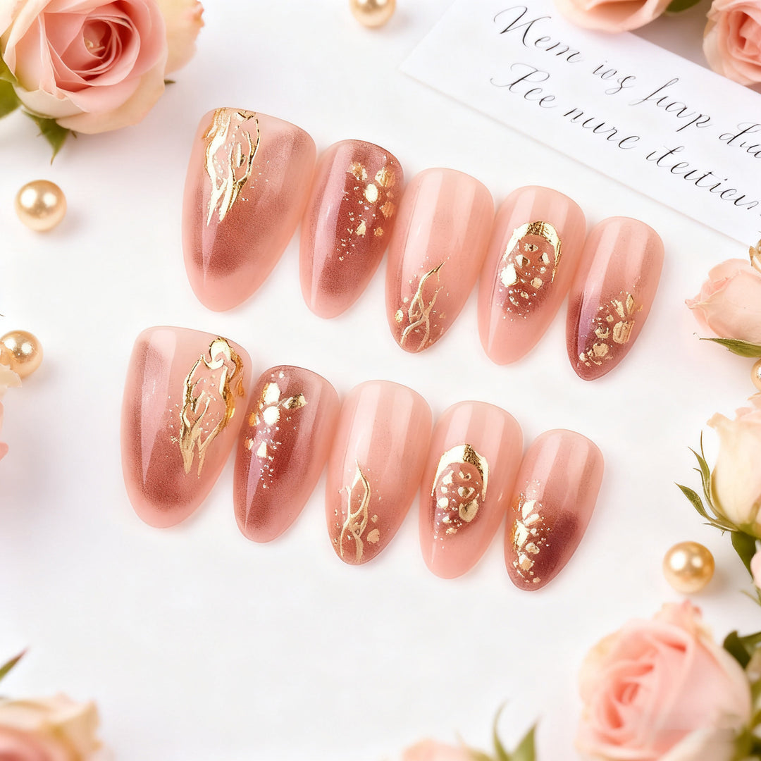 Elegant Gold-Accented Press-On Nail Art Set Kalsten
