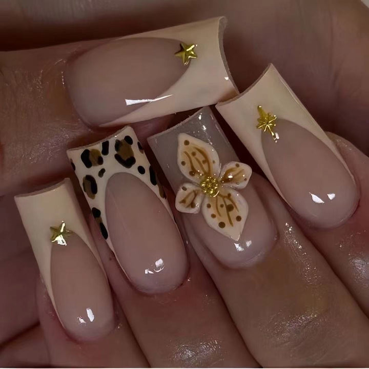 Decorative Artisanal Nail Extensions Kalsten