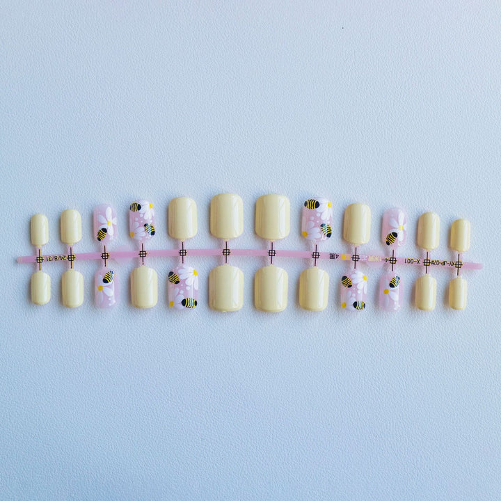Artistic Bee-Inspired Nail Art Kit