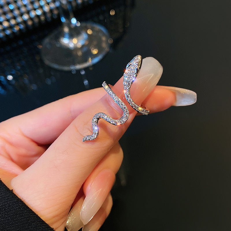 Elegant snake ring with sparkling zirconia stones Kalsten