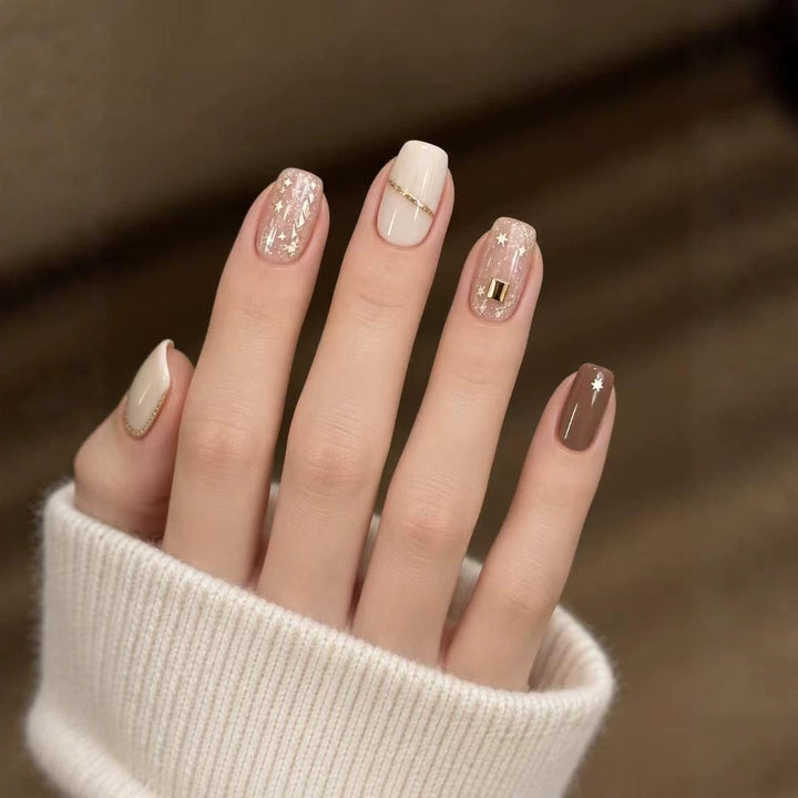Decorative Press-On Nail Art Set