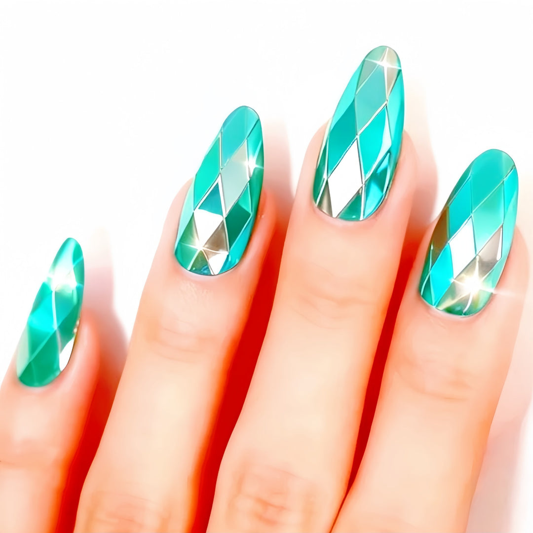 Artifical nails with Faceted Design Kalsten