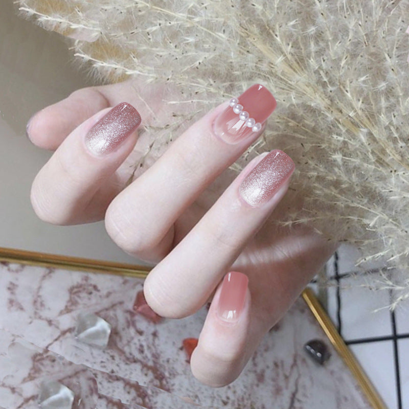 Elegant Pearl and Glitter Press-On Nail Art