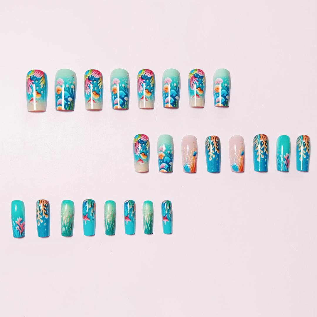 Artistic Nail Art Kalsten