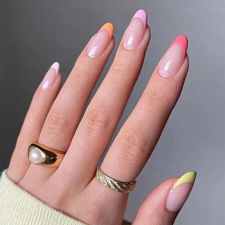 Artful nail art with geometric design Kalsten