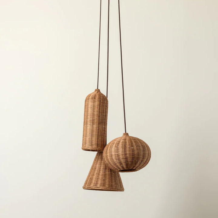 Handmade pendant light made of braided rattan Kalsten