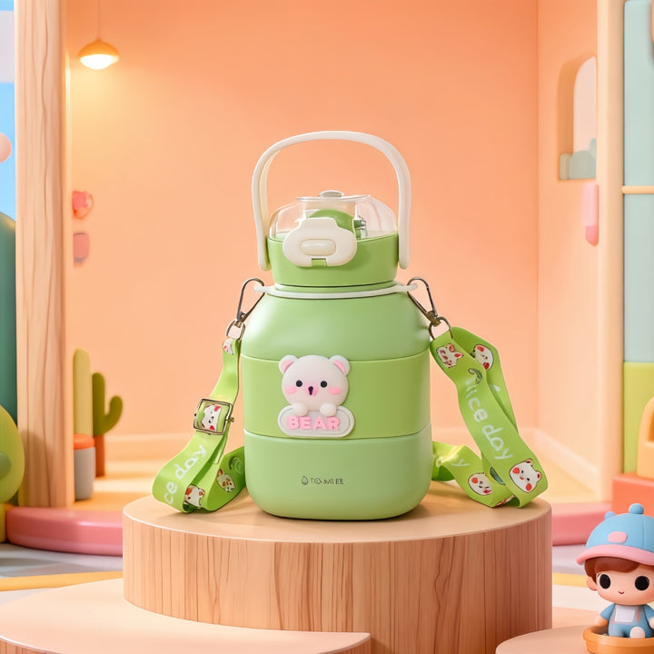 Child-friendly water bottle with carrying strap Kalsten