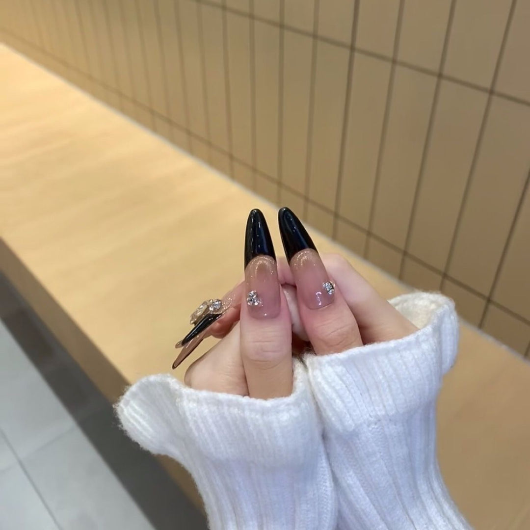 Glamorous Stiletto Press-On Nails Set