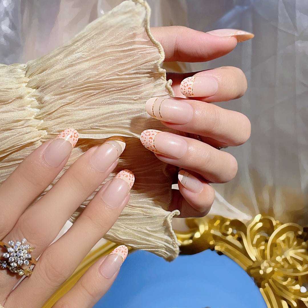 Decorative Press-On Nail Kit