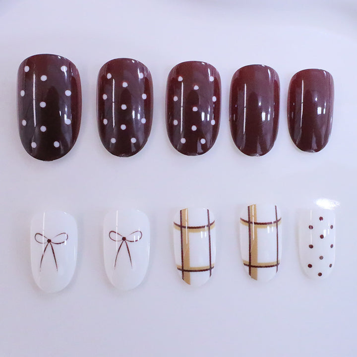 Elegant Artistic Nail Set Kalsten