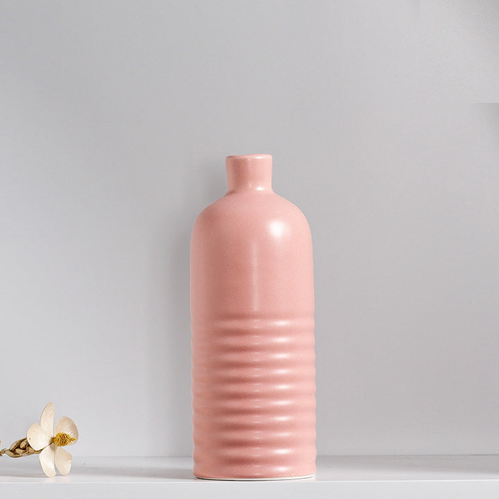 Modern Textured Ceramic Table Vase Kalsten