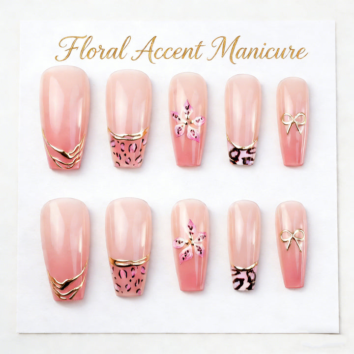Acrylic nail set with glamorous golden accents Kalsten