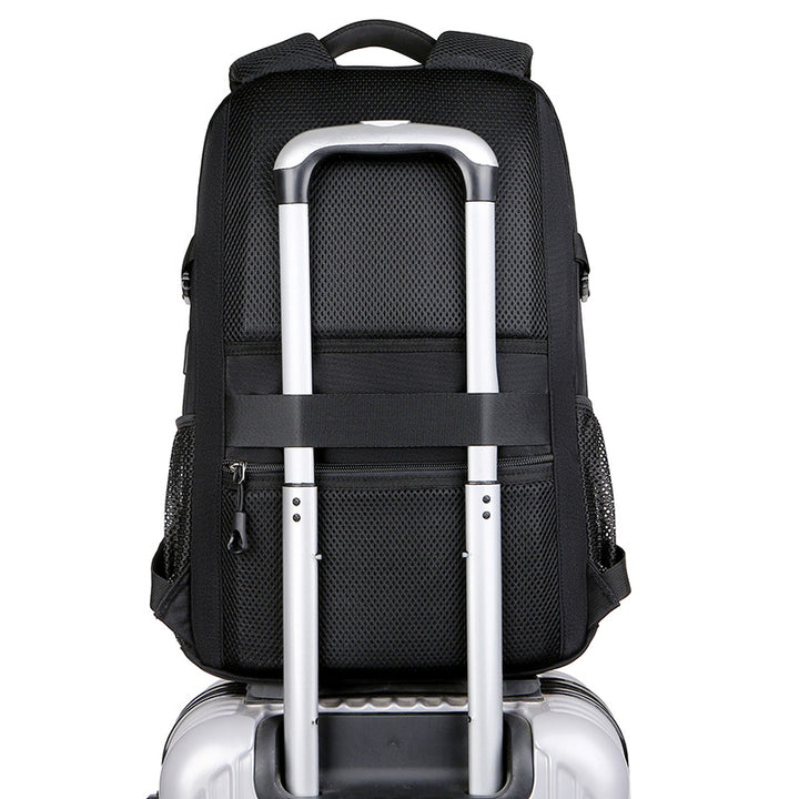 Backpack with Water-Repellent Material and Padded Laptop Compartment Kalsten