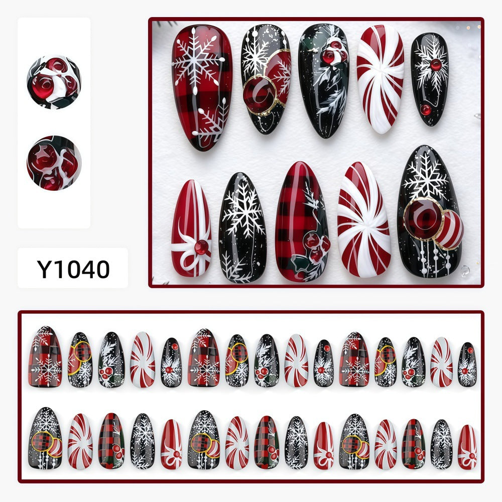 Christmas Art Nails in Festive Design Kalsten