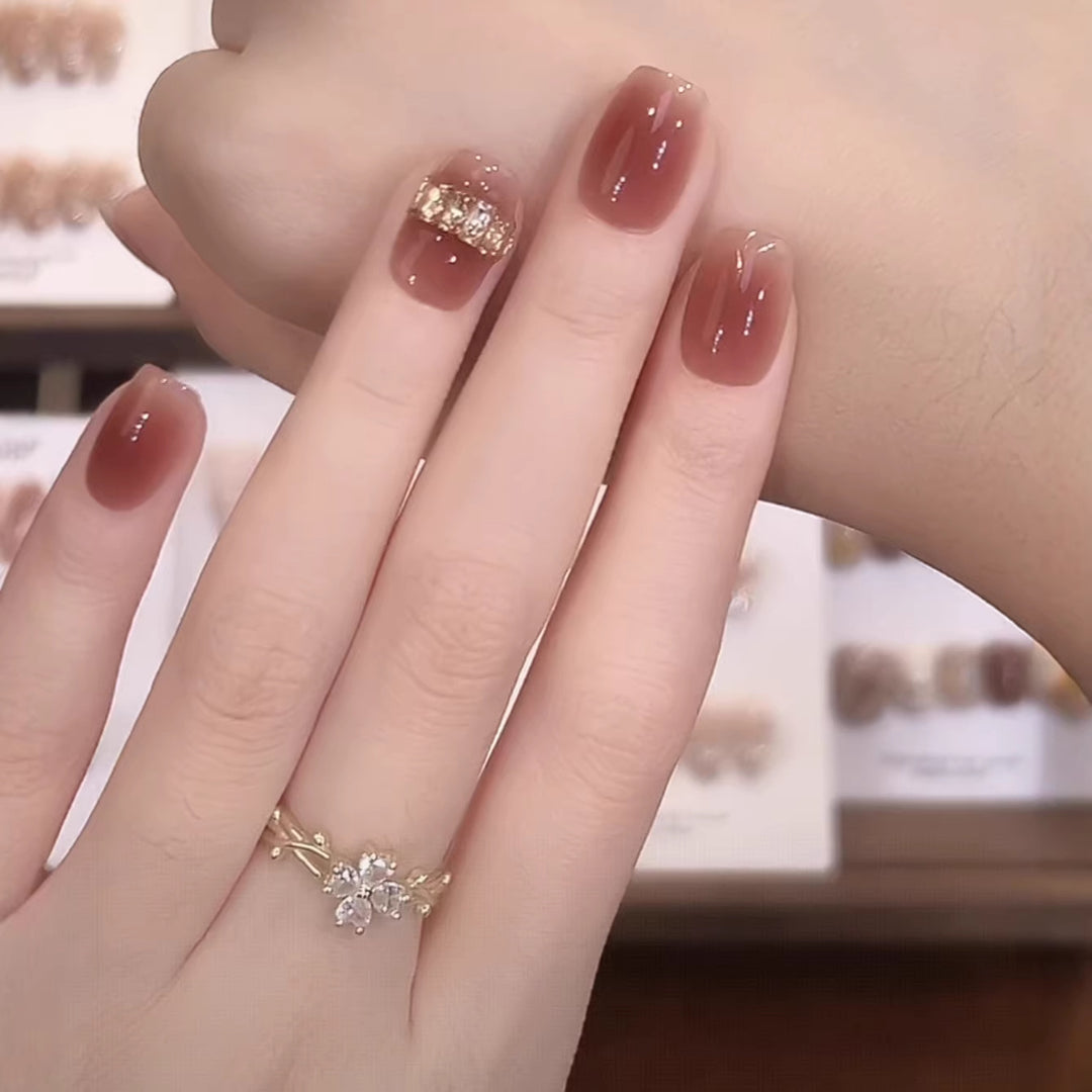 Luxury Decorative Press-On Nail Set Kalsten