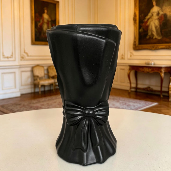 Decorative Elegant Bow-Shaped Flower Vase Kalsten