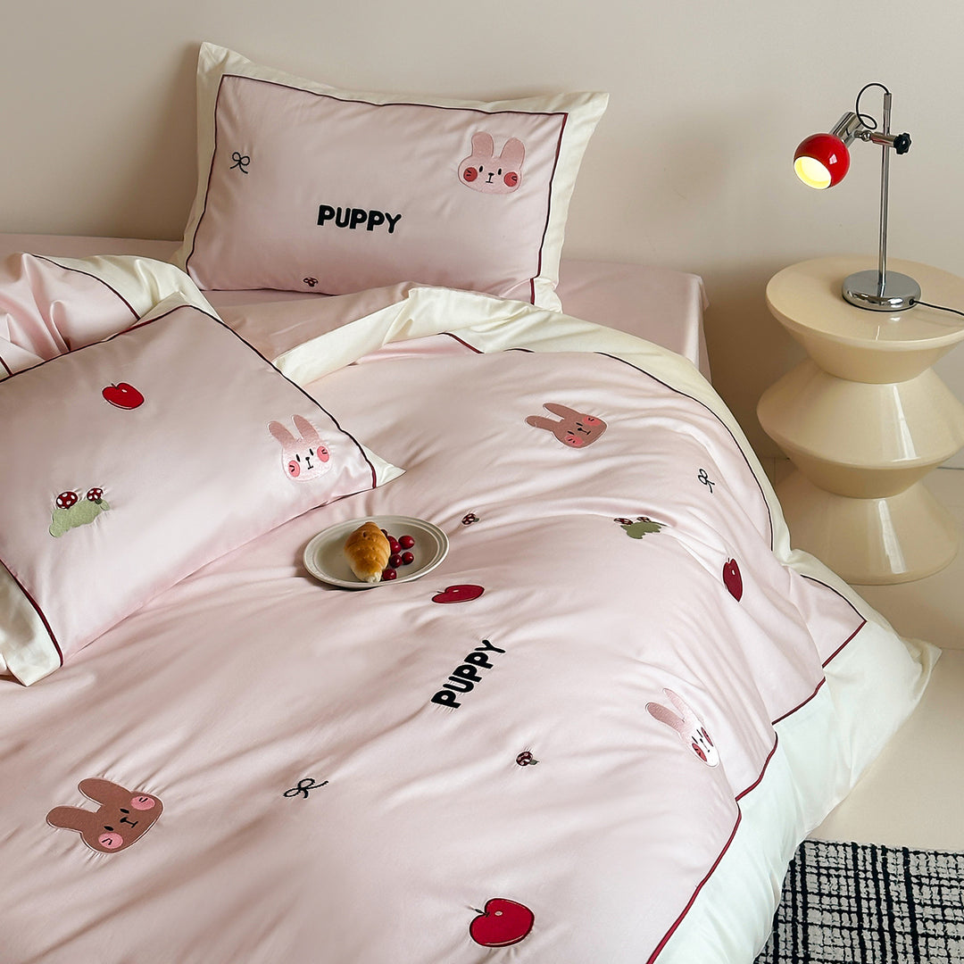 Checked cotton duvet cover set with appliquéd dog silhouettes and soft percale