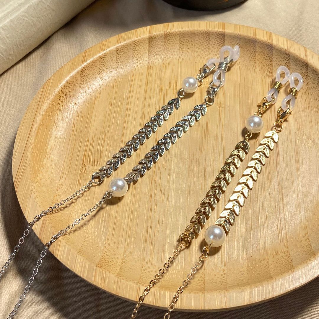 Fashionable glasses holder chain with good grip Kalsten