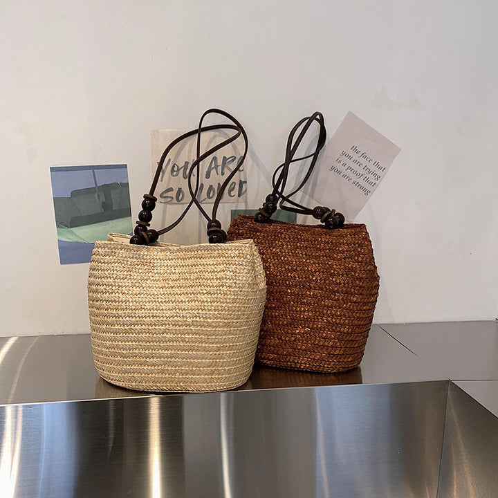 Handcrafted natural material bag Kalsten