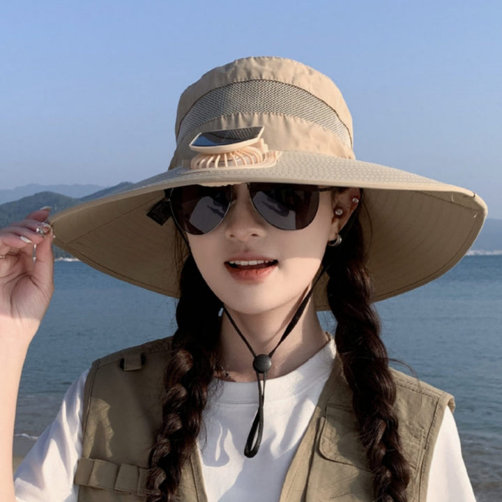 tactical fishing hat with wide brim, mesh ventilation and adjustable chin strap Kalsten