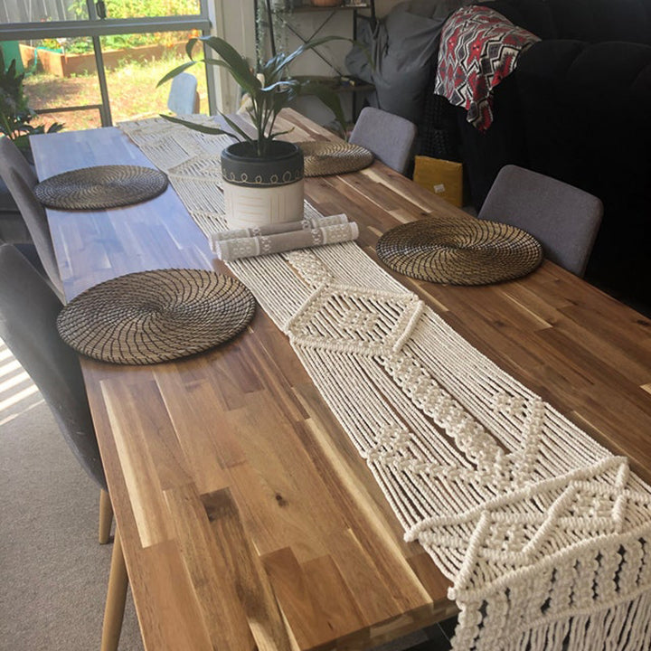 Macrame Table Runner Kalsten