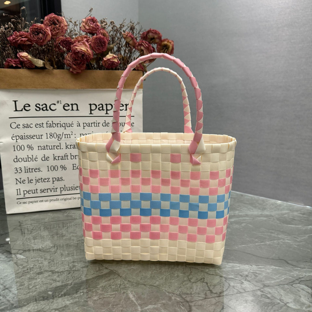 Charming and playful handbag Kalsten
