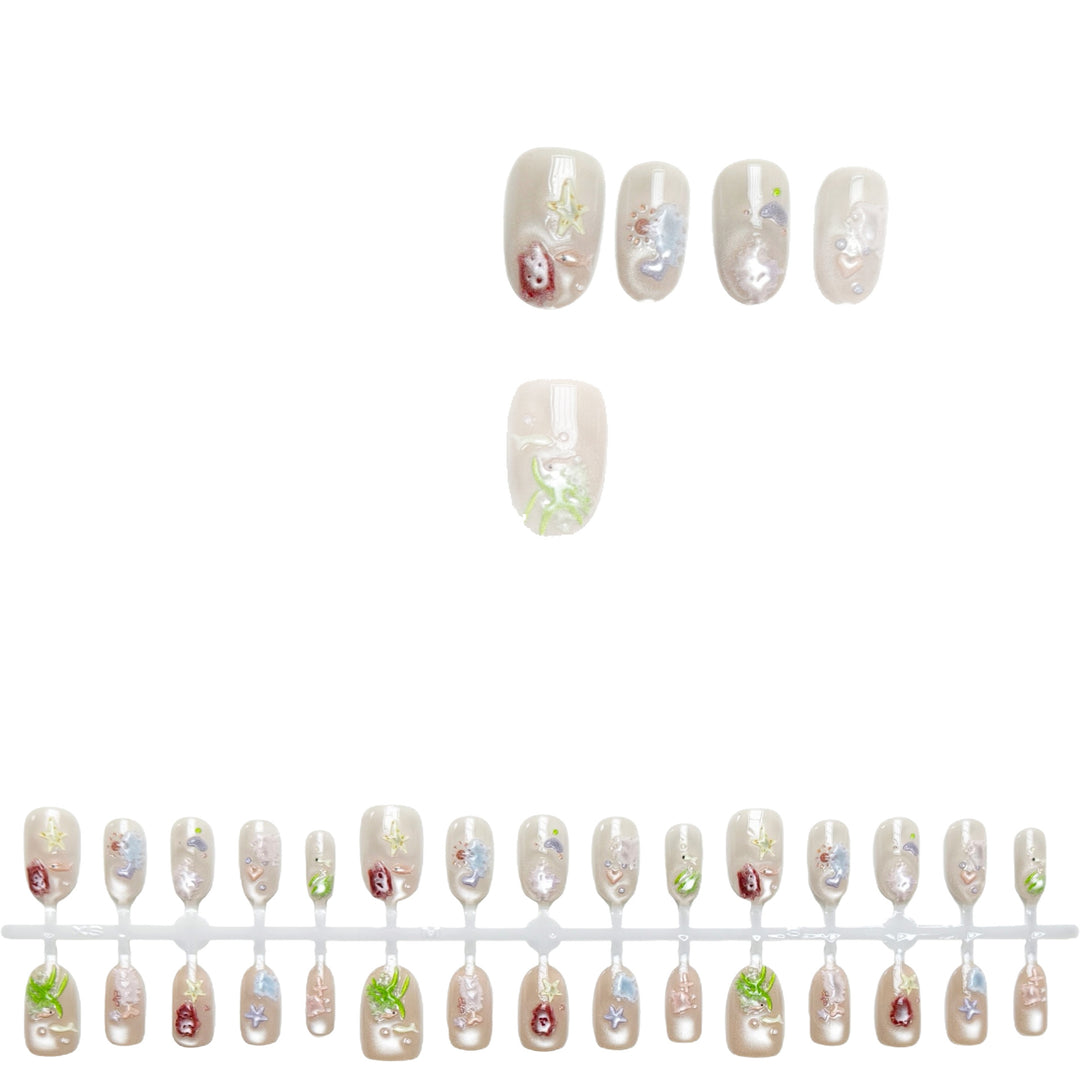 Artistic Nail Art Press-On Set