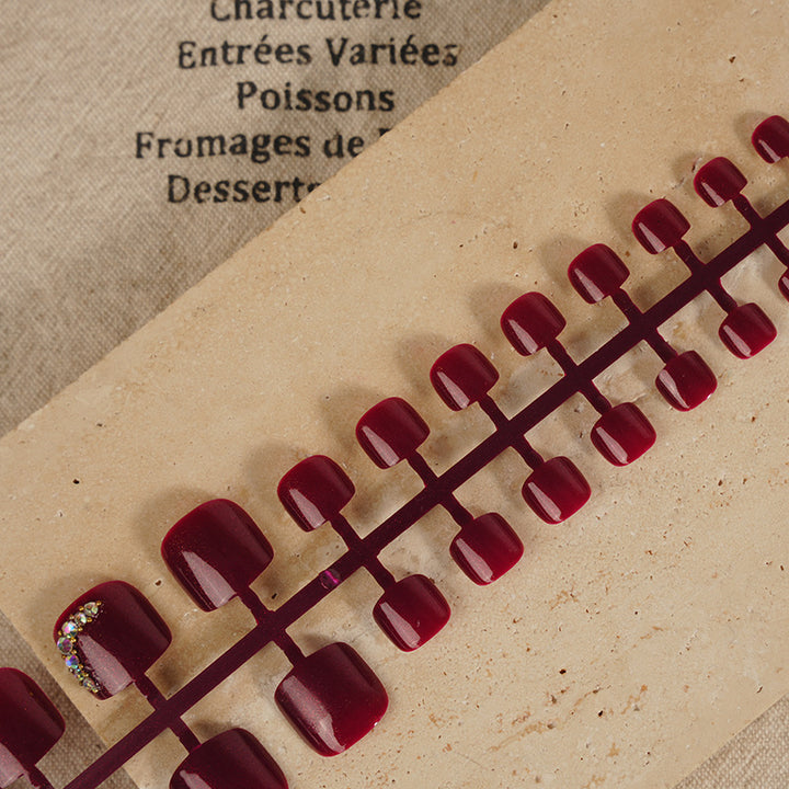 Glossy Decorative Press-On Nail Set Kalsten