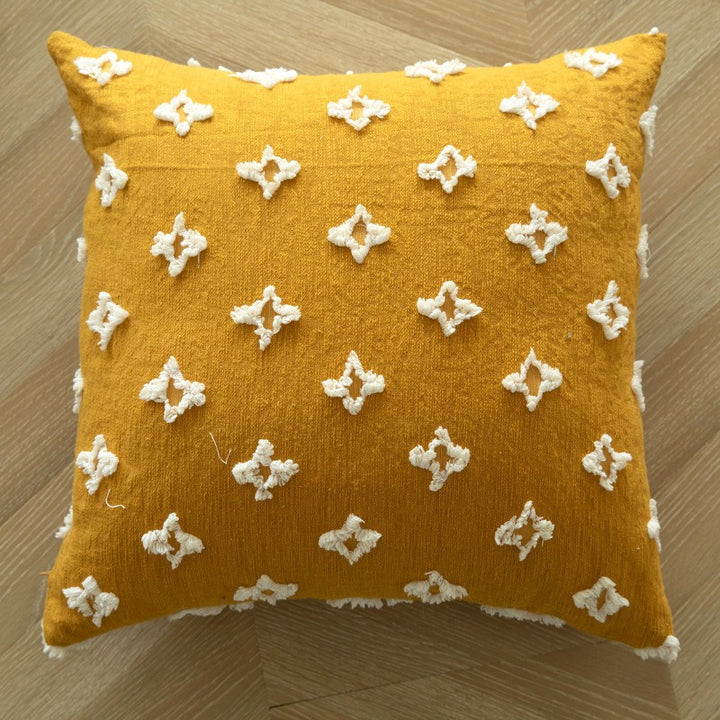 Women Decorative and Stylish Cushion Cover Kalsten