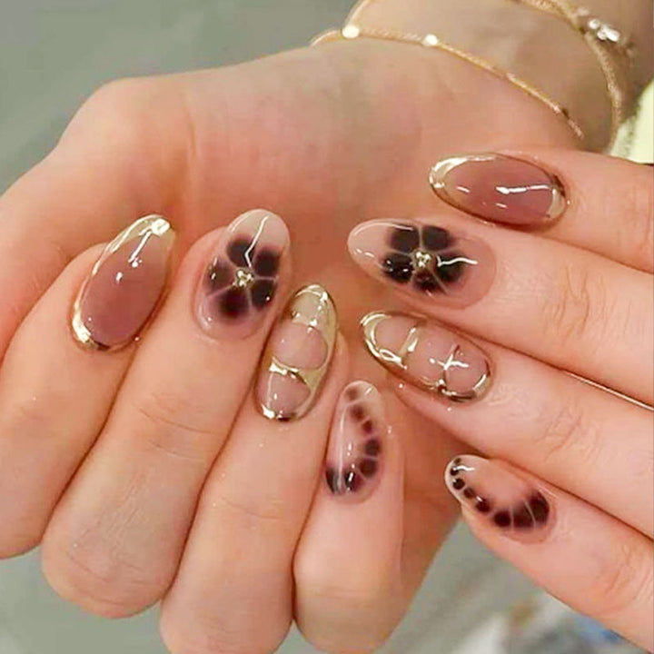 Elegant Floral Nail Art Set