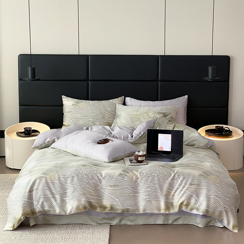 Fine satin bed linen set