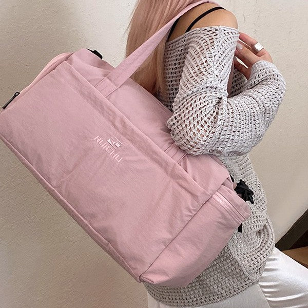 Durable Multi-Pocket Travel Duffle Bag