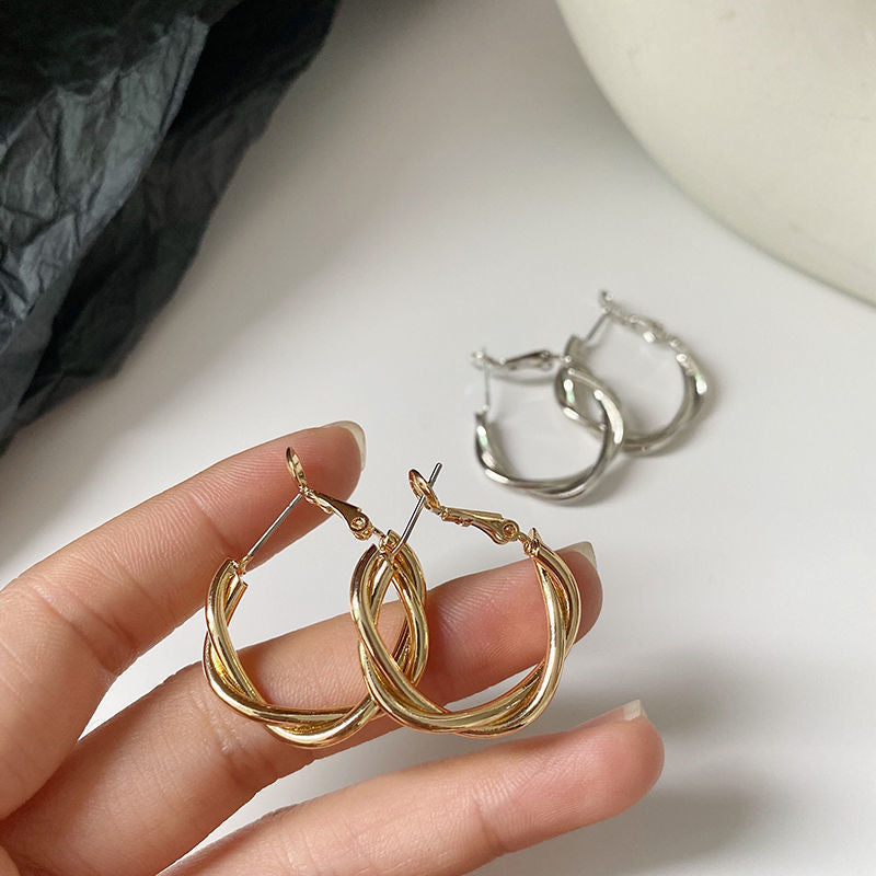 Elegant Spiral Earrings Made of High-Quality Metal Kalsten