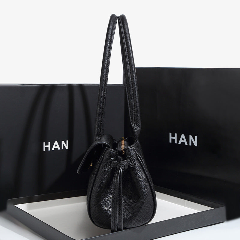 Chic Quilted Handbag