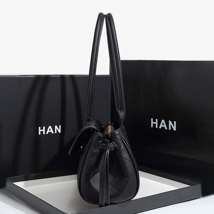 Chic Quilted Handbag