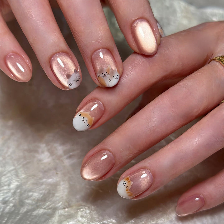 Playful Animal-Themed Press-On Nail Art Set