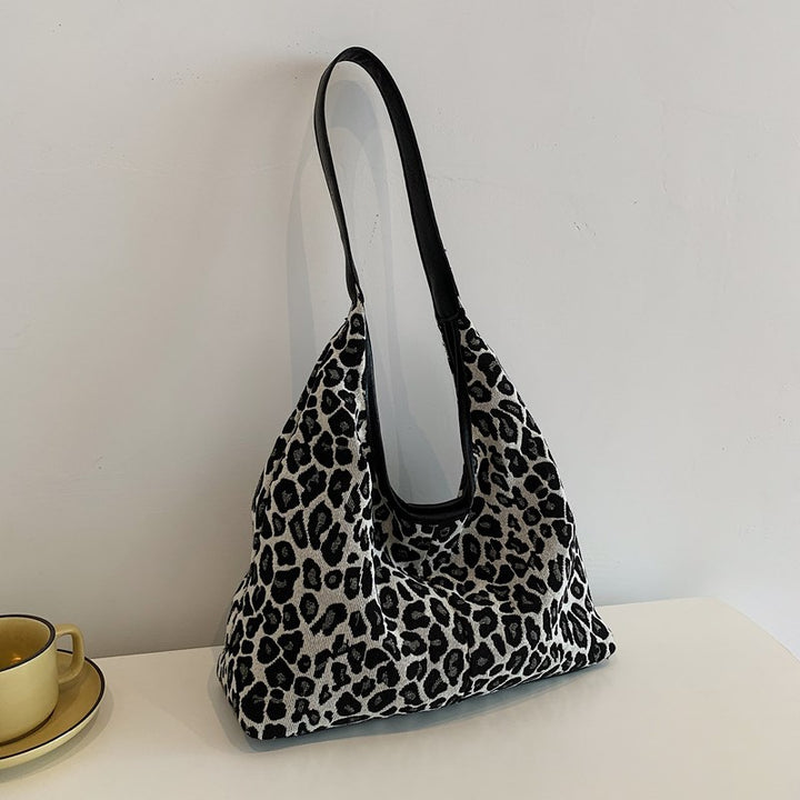 Stylish Leopard Print Hobo Bag Kalsten