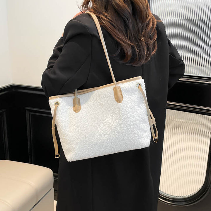 Oversized Faux Fur Tote Bag Kalsten