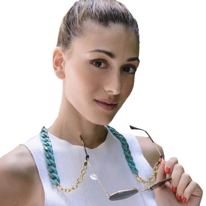 Chic Eyewear Chain Kalsten