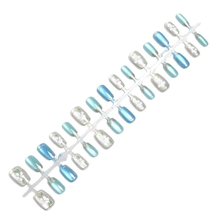 Detailed Floral Press-On Nail Art Set Kalsten