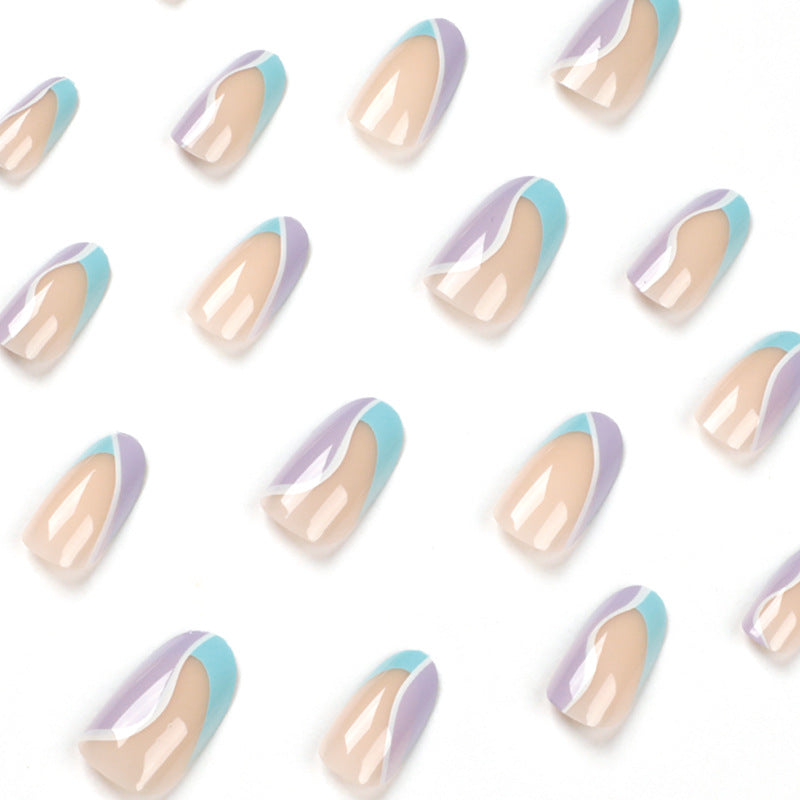 Artful Nail Art with Elegant Design Kalsten