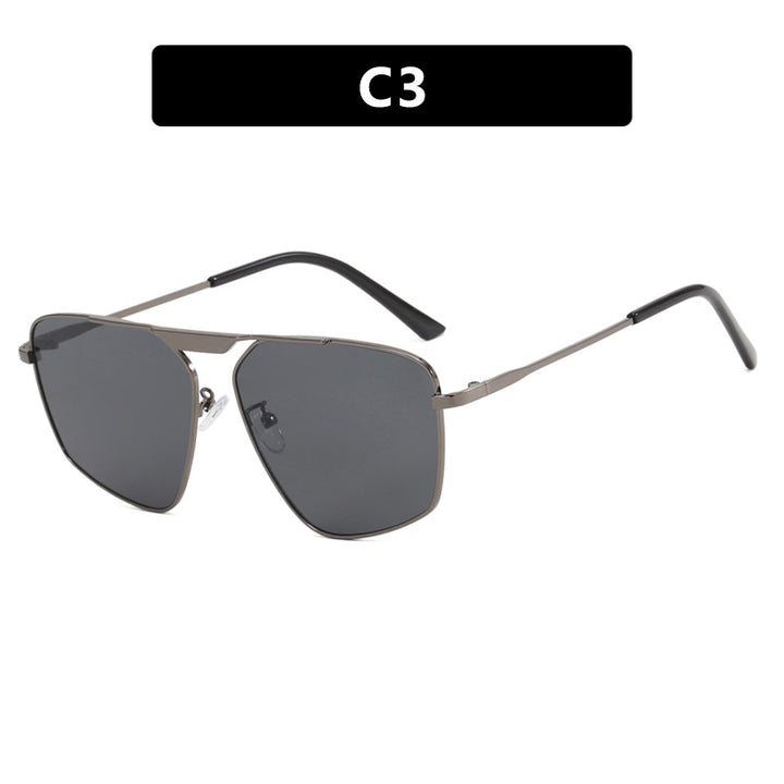 Women's sunglasses in a modern, geometric design with a sturdy metal frame Kalsten