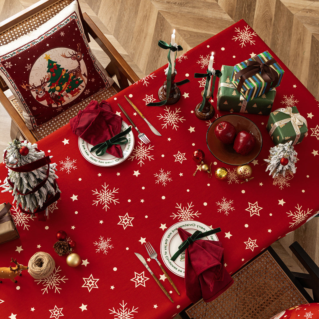 Christmas tablecloth made of cotton blend fabric with water-repellent surface and festive pattern Kalsten