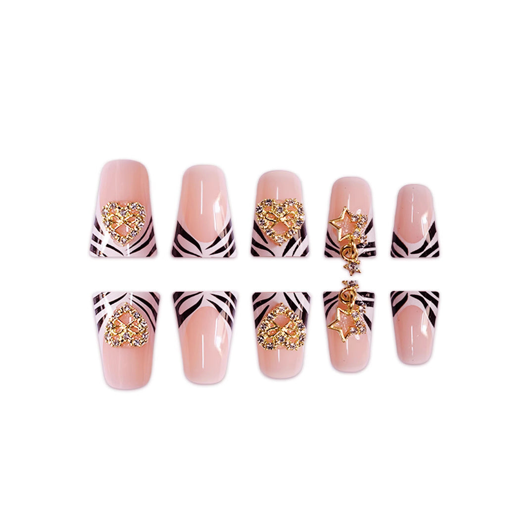 Chic Decorative Nail Enhancements Kalsten