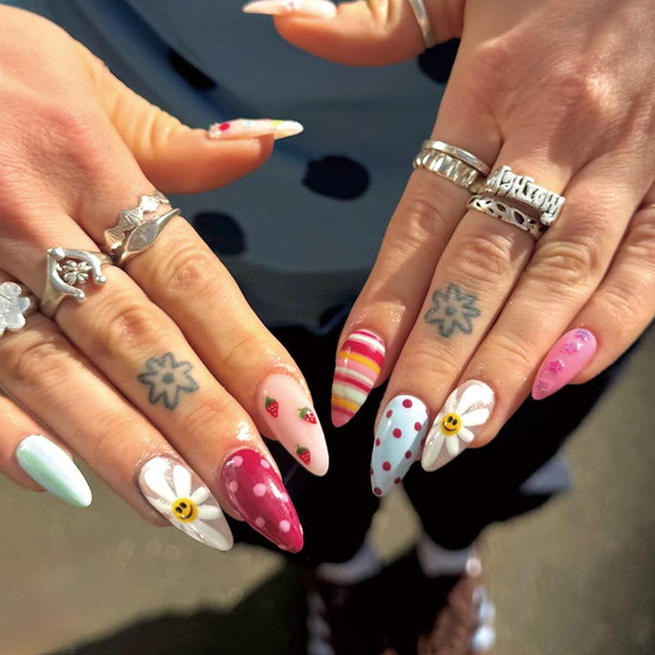 Creative Themed Press-On Nail Art Set Kalsten