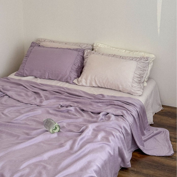 Soft-washed linen bedding set with fitted sheet and pillowcases